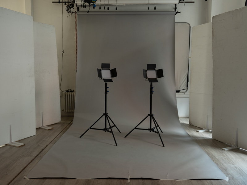 Atelier-d-en-face-studio-Panneau-Led