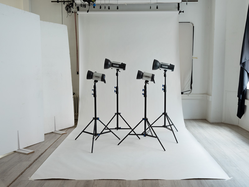 Atelier-d-en-face-studio-Flashs-Blonde - 2x2k